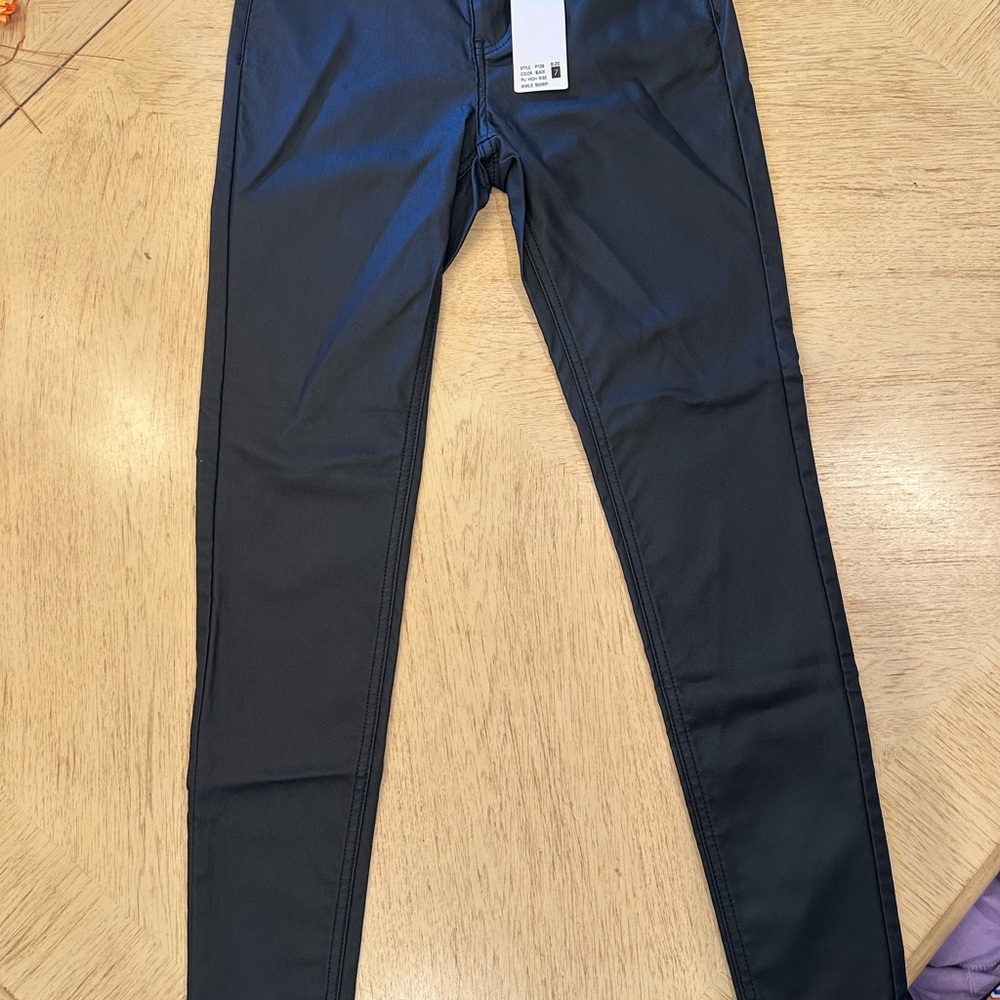 Black Skinny Pants